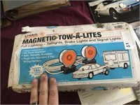 MAGNETIC TOW LIGHTS