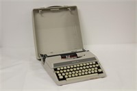 Vintage Mercury Royal Typewriter