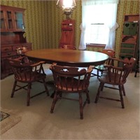 Maple Dining Room Table & Chairs