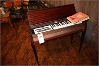 Sonola Electric Piano w/ 10 Books of Music