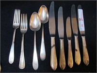 9 GREAT NORTHERN RAILROAD FLATWARE PIECES