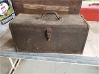 C3- OLD METAL TOOL BOX WITH TOOLS
