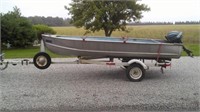 14'  Thorns Motorboat, Evinrude Motor And Trailer