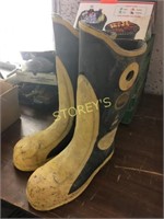 Pair of Rubber Boots - 8.5