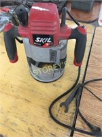 Skil 2hp Site Light Router