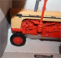 Die Cast Tractor - Case "800"