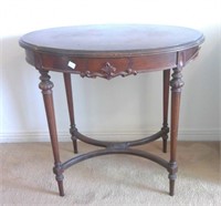 Antique Oval Hall Table 30x22x28