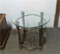 28x24 Glass Top Coffee Table