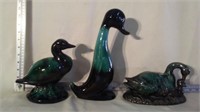 Blue Mountain Pottery Goose 2 Swans