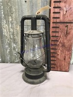 Dietz Monarch kerosene lantern