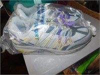 New Curves size 11 grey & yellow tennis shoes