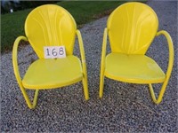 2 SPRING LAWN CHAIRS