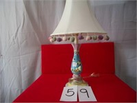 CHILD'S CERAMIC BEDROOM LAMP