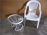 PATIO CHAIR W/END TABLE