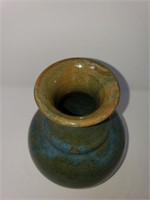 Hamiltons Pottery Vase, Barbados