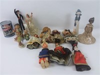 14 poupées et figurines diverses dont Goebel