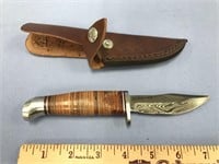 3.75" Damascus bladed skinning knife, stacked wood