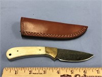 Damascus bladed skinning knife, 3.25" blade, polis
