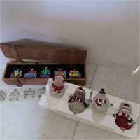 5 Pc Christmas Train Ornaments(Thomas Pacconici) &