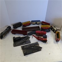 Vintage 16 Pc. Marx Train Set