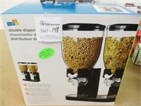 Double Dry Food Dispenser w/ Dual Control