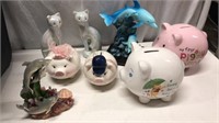 Ceramic Figurines & Piggy Banks Q14G