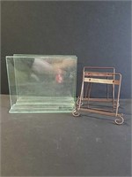 Acrylic Frames and Metal Table Top Easels