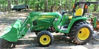 John Deere 3038E Tractor with D160 Loader