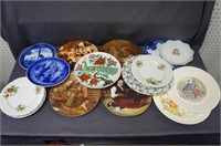 Lot of 16 assorted vintage plates