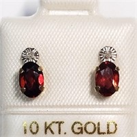$240 10 KT Gold Garnet (1.14ct) and 2 Diamond Earr