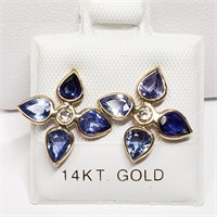 $2200 14 KT Gold Sapphire and Diamond (0.10ct) Ear
