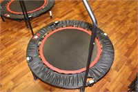 28" EXERCISE TRAMPOLINE WITH SUPPORT BAR