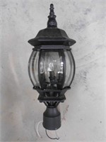 Black metal and glass post lamp fixture 28"Tall