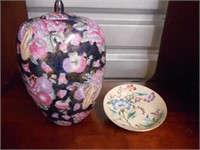 2 pc ceramics deco items