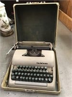 Smith Corona Vintage Typewriter