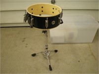 Snare Drum on Stand