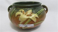 Roseville Zephry Lily vase 671-4