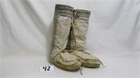 Pair indian laced boots CA 1930