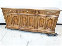 Large Traditional Style Buffet