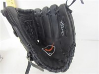 Baseball glove; Ripken Nike