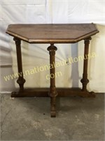 Entry Lamp Table
