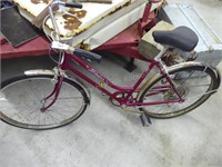 Vintage woman's Schwinn bike