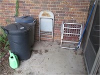 Trash cans, 2 folding chairs, flower pots