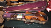 21 inch violin with the bow in the case, E R