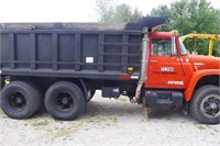 International Dump Truck with coal/rock bed