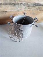 Vintage pressure cooker pot with no lid