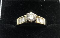 H270 14KT YELLOW GOLD DIAMOND RING FEATURES