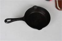 Small Cast Iron Frying Pan 6D
