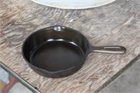 Small Cast Iron Frying Pan 6.5D