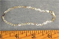 Ladies sterling silver chain link bracelet